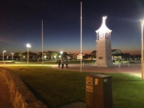 Adelaide - Semaphore Beach Front - Accommodation Rockhampton 30