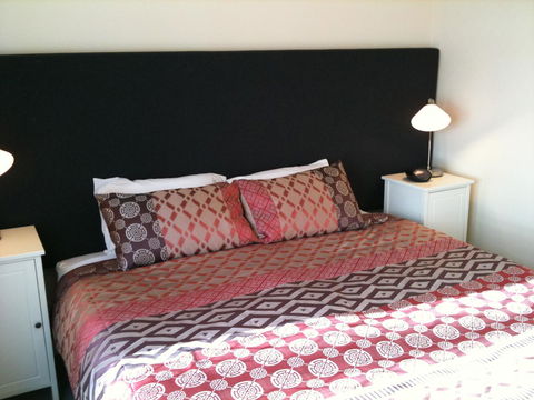 Adelaide - Semaphore Beach Front - Accommodation Rockhampton 12
