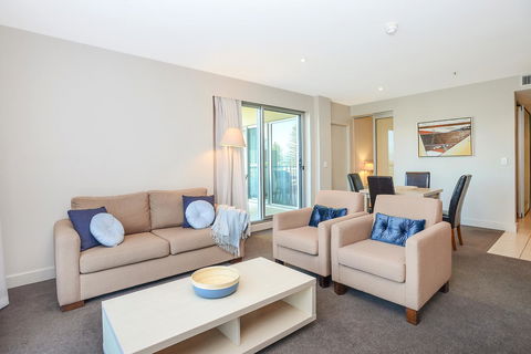 Pier Luxury Apartments - Accommodation Rockhampton 24