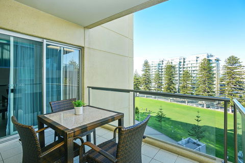Pier Luxury Apartments - Accommodation Rockhampton 26
