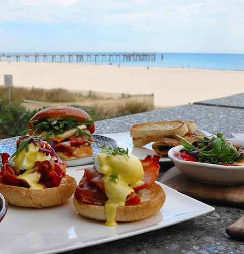 Pier Luxury Apartments - Accommodation Rockhampton 0
