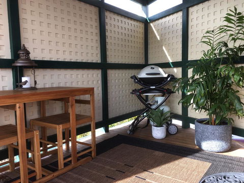 Wine And Roses Bed And Breakfast - Accommodation Rockhampton 37