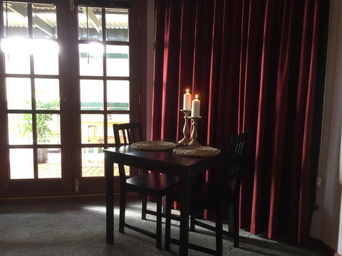 Wine And Roses Bed And Breakfast - Accommodation Rockhampton 33
