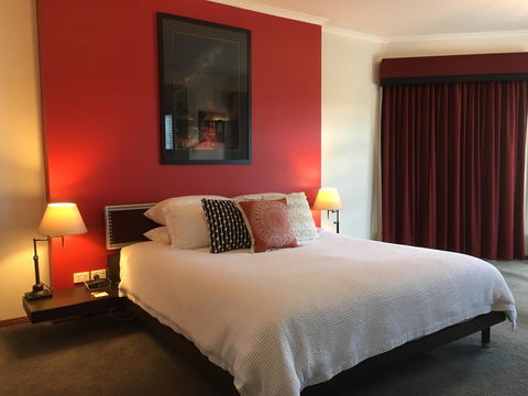 Wine And Roses Bed And Breakfast - Accommodation Rockhampton 28