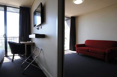 Mansfield Park Hotel - Accommodation Rockhampton 2