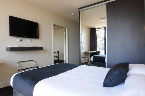 Mansfield Park Hotel - Accommodation Rockhampton 1