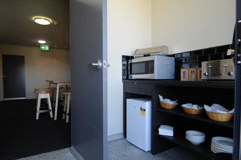 Mansfield Park Hotel - Accommodation Rockhampton 9