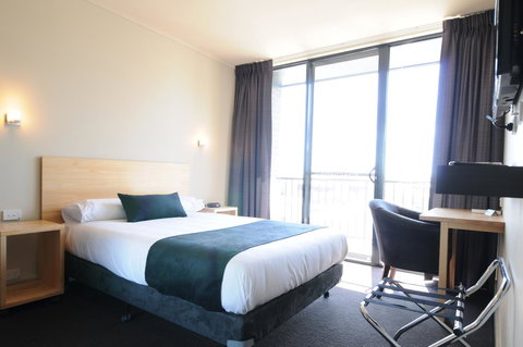 Mansfield Park Hotel - Accommodation Rockhampton 14