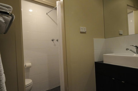 Mansfield Park Hotel - Accommodation Rockhampton 11