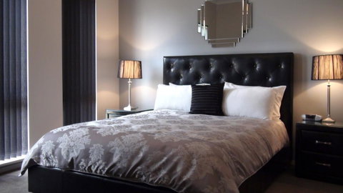 Casavino Luxury Villa - Accommodation Rockhampton 21