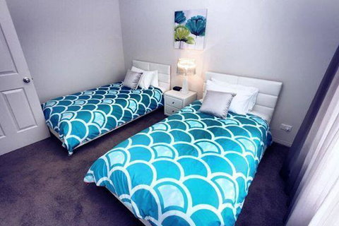 Casavino Luxury Villa - Accommodation Rockhampton 7