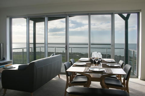 Penneshaw Oceanview Apartments - Accommodation Rockhampton 6