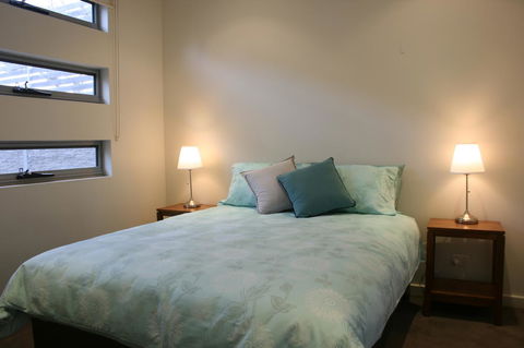 Penneshaw Oceanview Apartments - Accommodation Rockhampton 15