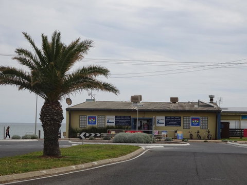 Selene Holiday Apartment @West Beach - Accommodation Rockhampton 14