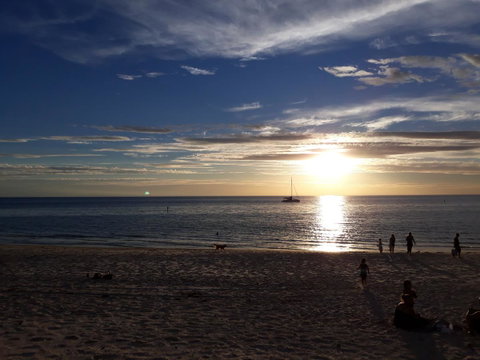 Selene Holiday Apartment @West Beach - Accommodation Rockhampton 7