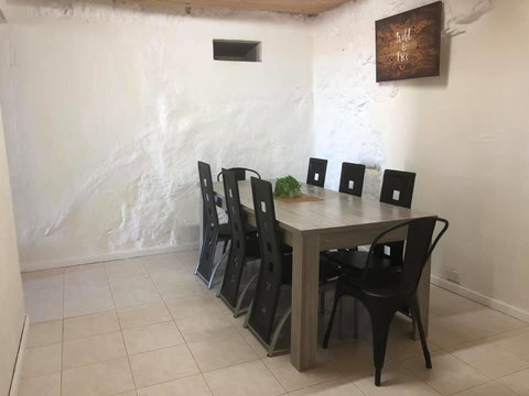 Aussie Opal Diggers Outback Retreat-Undergound - Accommodation Rockhampton 2