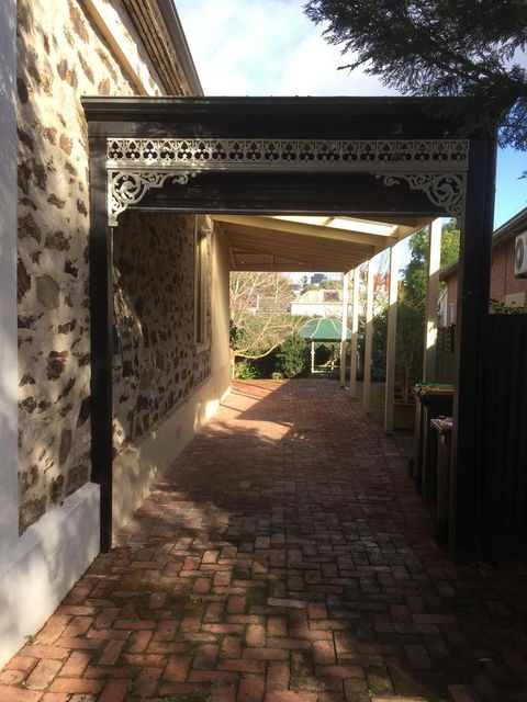 8 Osborne - Accommodation Rockhampton 23