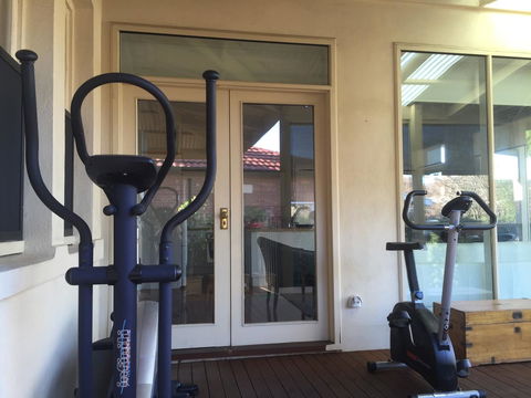 8 Osborne - Accommodation Rockhampton 21
