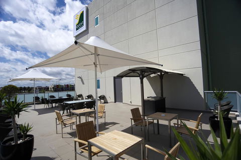 Quest Mawson Lakes - Accommodation Rockhampton 5