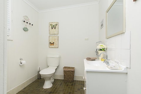 Stoneleigh Cottage Bed And Breakfast - Accommodation Rockhampton 10
