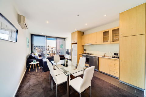 York Apartments - Accommodation Rockhampton 10