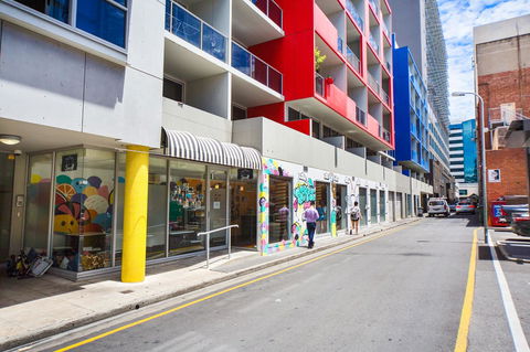 York Apartments - Accommodation Rockhampton 28