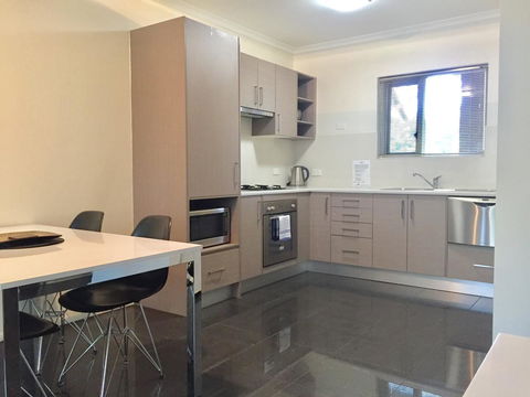 Adelaide DressCircle Apartments - Archer Street - Accommodation Rockhampton 11