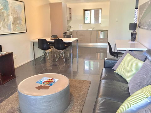 Adelaide DressCircle Apartments - Archer Street - Accommodation Rockhampton 13