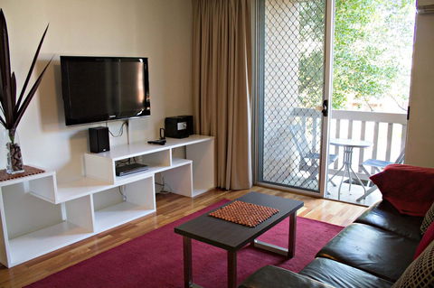 Adelaide DressCircle Apartments - Archer Street - Accommodation Rockhampton 14