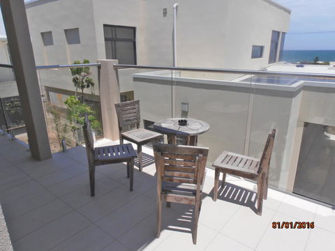 Atlantic West Beach Apartments - Accommodation Rockhampton 10