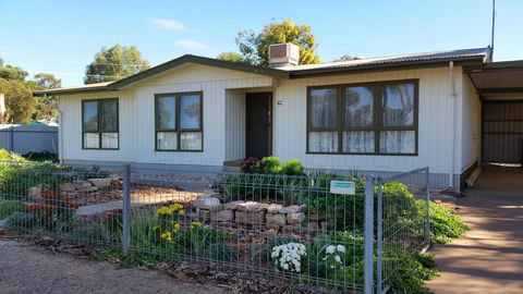 The Quorn-er House - Accommodation Rockhampton 3