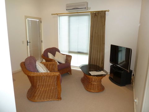 SeaShells Penneshaw - Accommodation Rockhampton 40