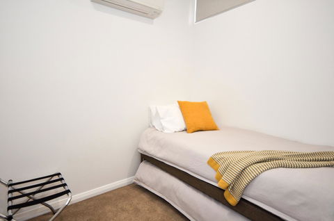 Loxton Courthouse Apartments - Accommodation Rockhampton 0