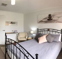 Windsor Gardens Home - Accommodation Rockhampton