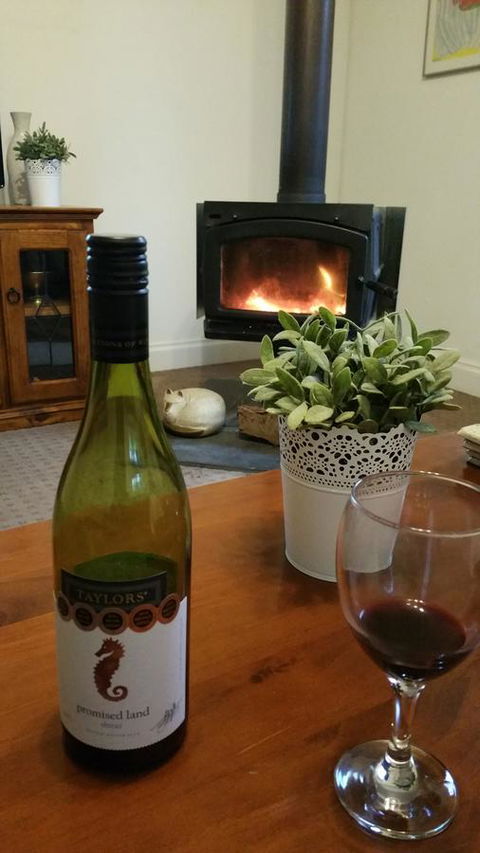 Amy\'s House Bed & Breakfast - Accommodation Rockhampton 0