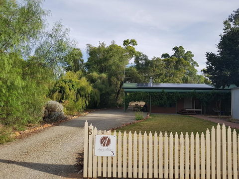 Amy\'s House Bed & Breakfast - Accommodation Rockhampton 27