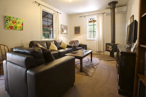 Amy\'s House Bed & Breakfast - Accommodation Rockhampton 6