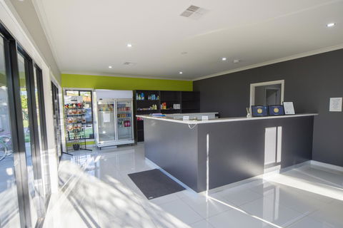 Paringa Resort - Accommodation Rockhampton 10