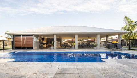 Paringa Resort - Accommodation Rockhampton 1