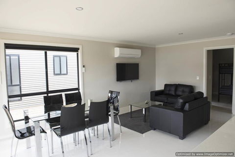 Paringa Resort - Accommodation Rockhampton 7