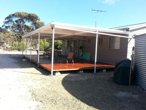 The Island House - Accommodation Rockhampton 7