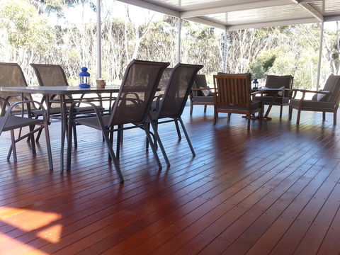 The Island House - Accommodation Rockhampton 8