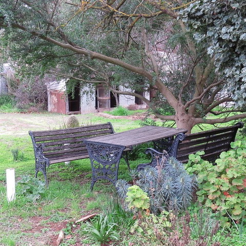 The Pig And Whistle - Accommodation Rockhampton 1