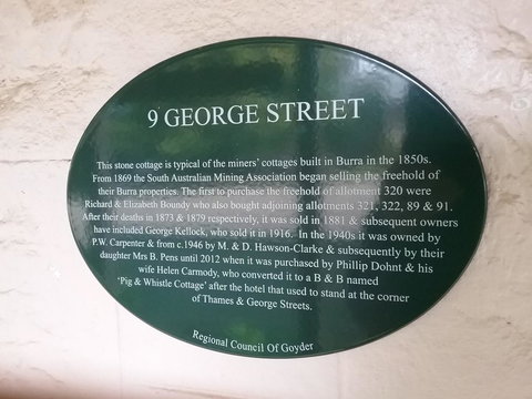 The Pig And Whistle - Accommodation Rockhampton 40