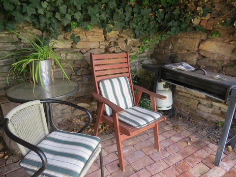 The Pig And Whistle - Accommodation Rockhampton 7