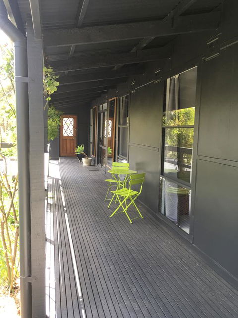 Hilltop Too - Accommodation Rockhampton 10