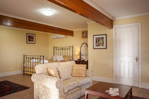 Angaston Saleyards Luxury Accommodation - Accommodation Rockhampton 19