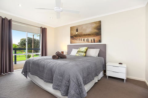 'Hope House' - Encounter Bay - Accommodation Rockhampton 12