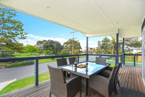 'Hope House' - Encounter Bay - Accommodation Rockhampton 23