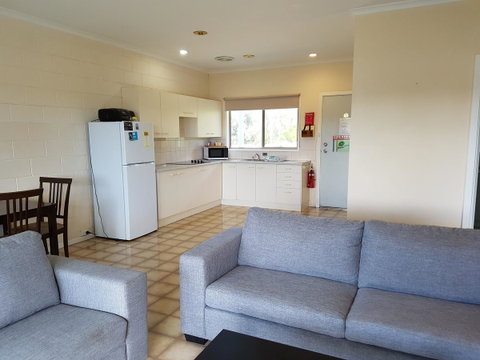 Marion Bay Holiday Villas - Accommodation Rockhampton 0